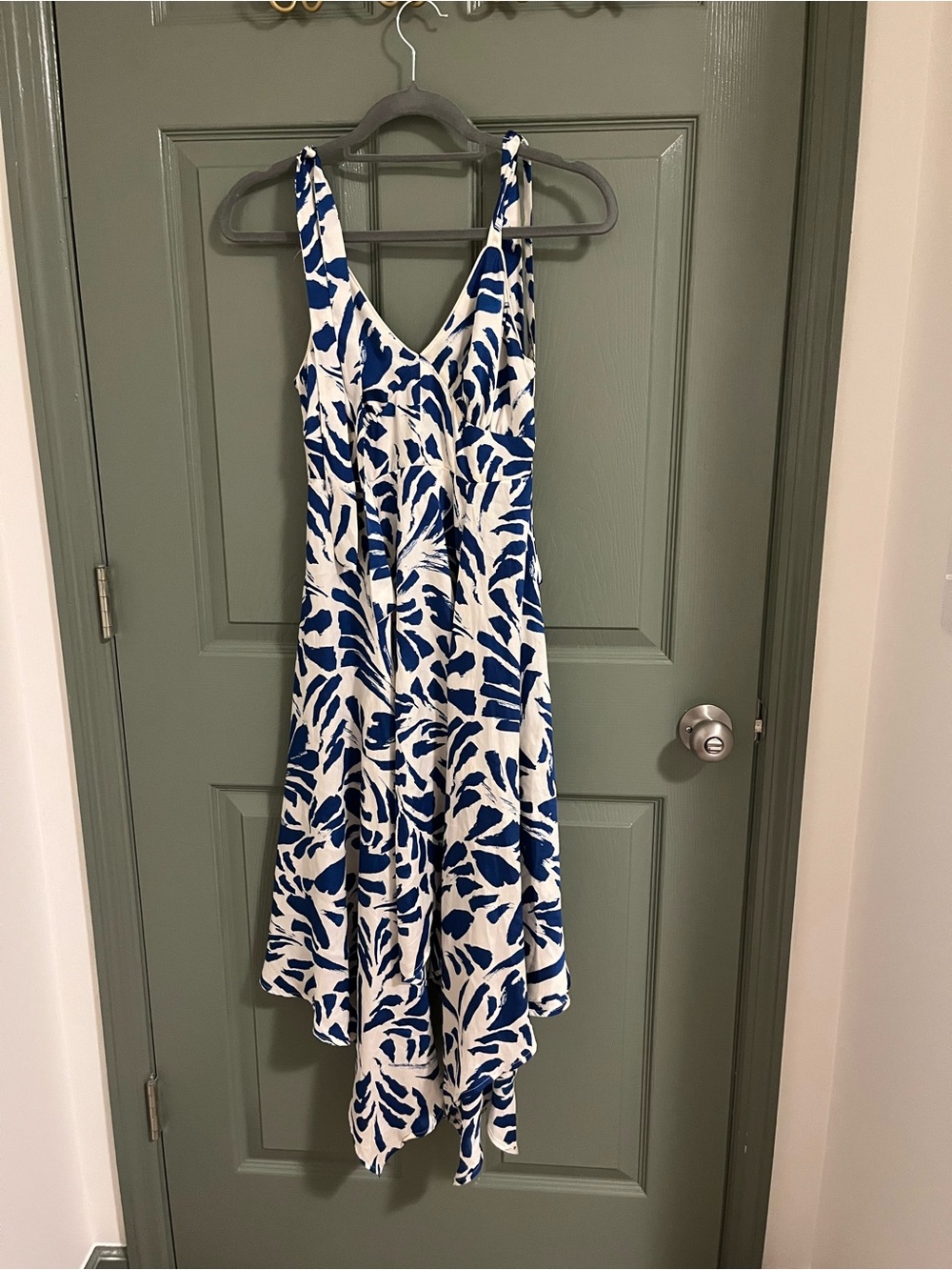 Alexis x Target Blue and White High-Low Leaf Print Dress